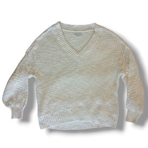 LIKE NEW American Eagle V-Neck Cable Knit Sweater, Size Medium